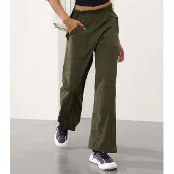 Athleta Trekkie Ripstop High Rise Parachute Pants 10P Olive Green Nylon Stretch - Picture 11 of 11